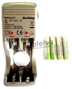 Cargador de pilas recargables AA y AAA con 4 recargables AAA 900mAh
