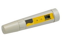 Medidor de bolsillo de conductividad de escala 0.1 - 19,9 mS/cm