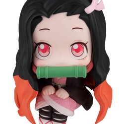 Estatua Demon Slayer Kimetsu no Yaiba Look Up Nezuko Kamado 11 cm