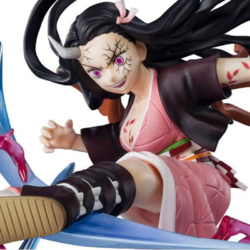 Estatua Figuarts Zero Nezuko Kamado Demon Form Advancing Demon Slayer Kimetsu No Yaiba 20cm