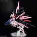 Figura HG Gundam Perfect Strike Freedom Rouge 1-144