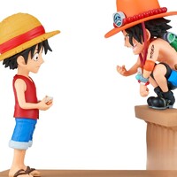 Figura Monkey D Luffy & Portgas D Ace World Collectable Log Stories One Piece 8cm