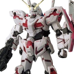 Figura RG RX-0 Unicorn Gundam 1/144