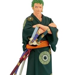 Figura Roronoa Zoro Wanokuni Yukata Grandline Series One Piece 17cm