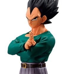 Figura Vegeta Dueling to the Future Dragon Ball Z 23cm