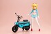 Maqueta Megami Device Maqueta Buster Doll Series 1-1 Knight Alice with Honda AB12 Motocompo 15 cm